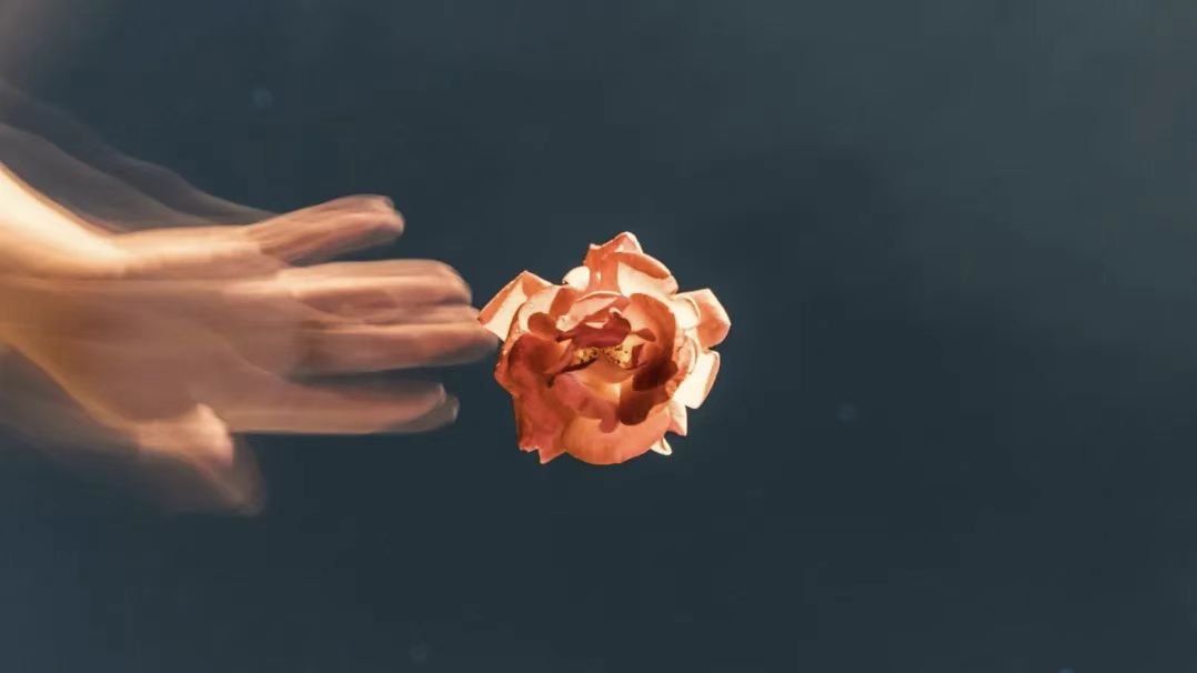 做爱时女生流出的液体是什么？